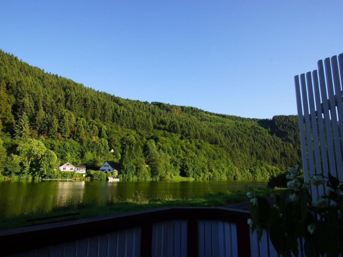 Altes Faehrhaus An Der Mosel Anno1633 Leilighet Traben-Trarbach Eksteriør bilde