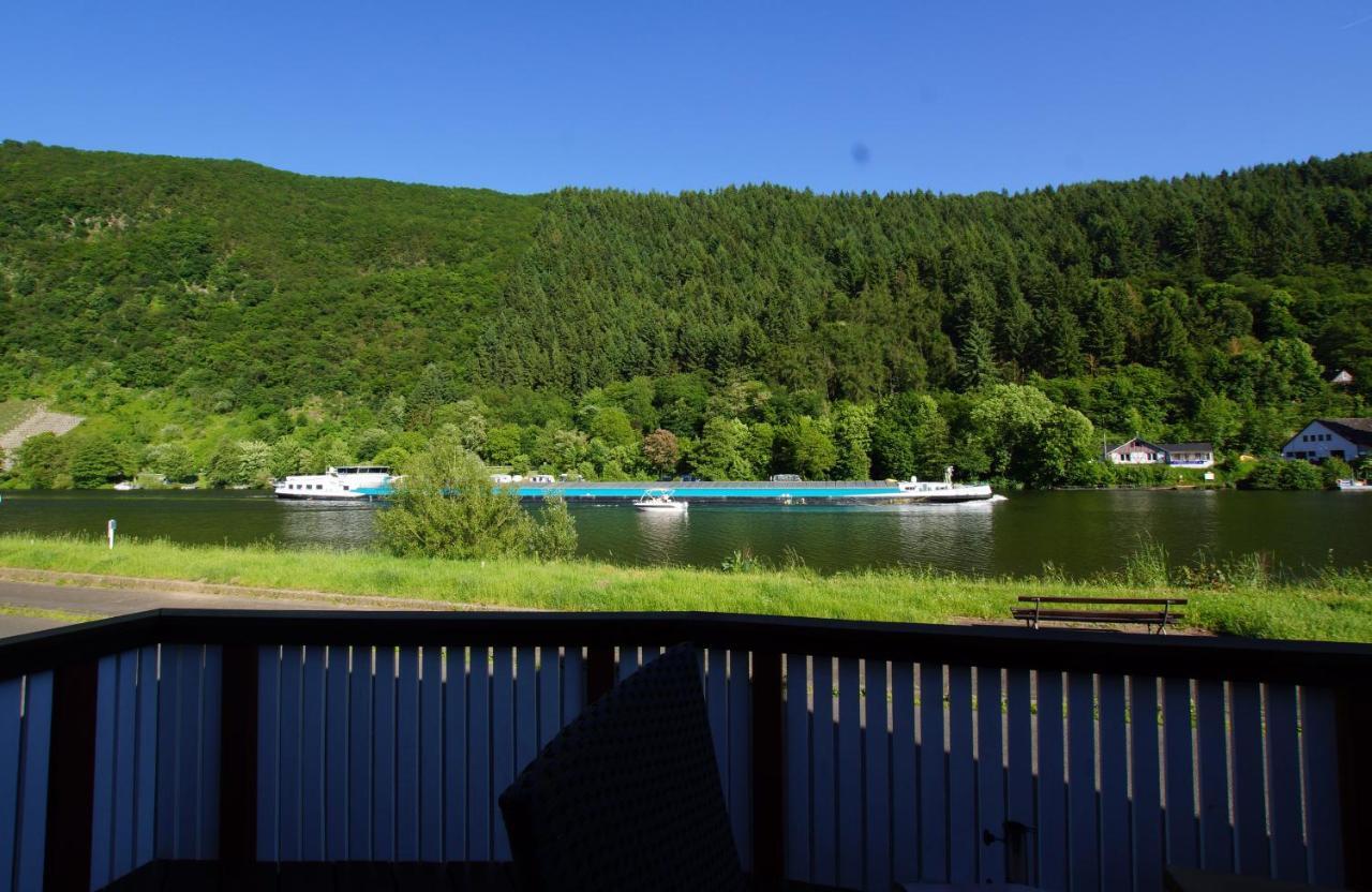 Altes Faehrhaus An Der Mosel Anno1633 Leilighet Traben-Trarbach Eksteriør bilde
